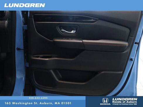 Used 2024 Honda Pilot TrailSport image 18