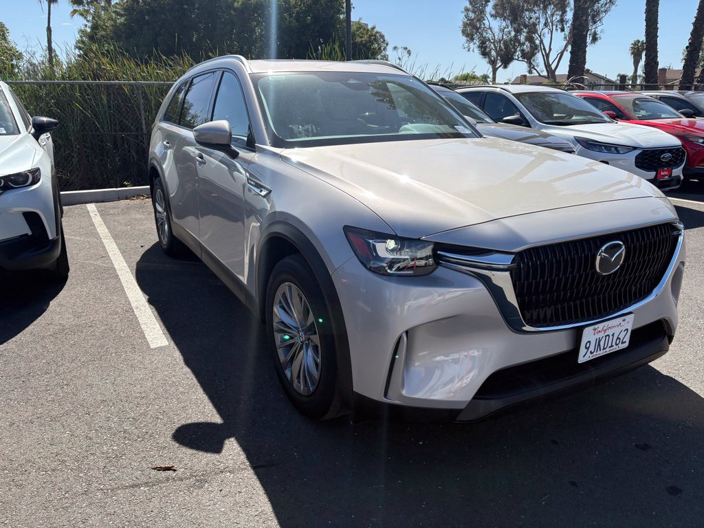 Used 2024 MAZDA CX-90 Plug-In Hybrid w/ Preferred AWD/4WD image 4
