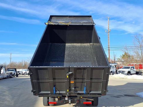 New 2024 Ford F550 image 24