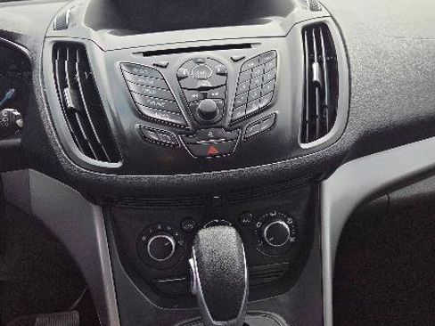 Used 2015 Ford Escape SE image 9