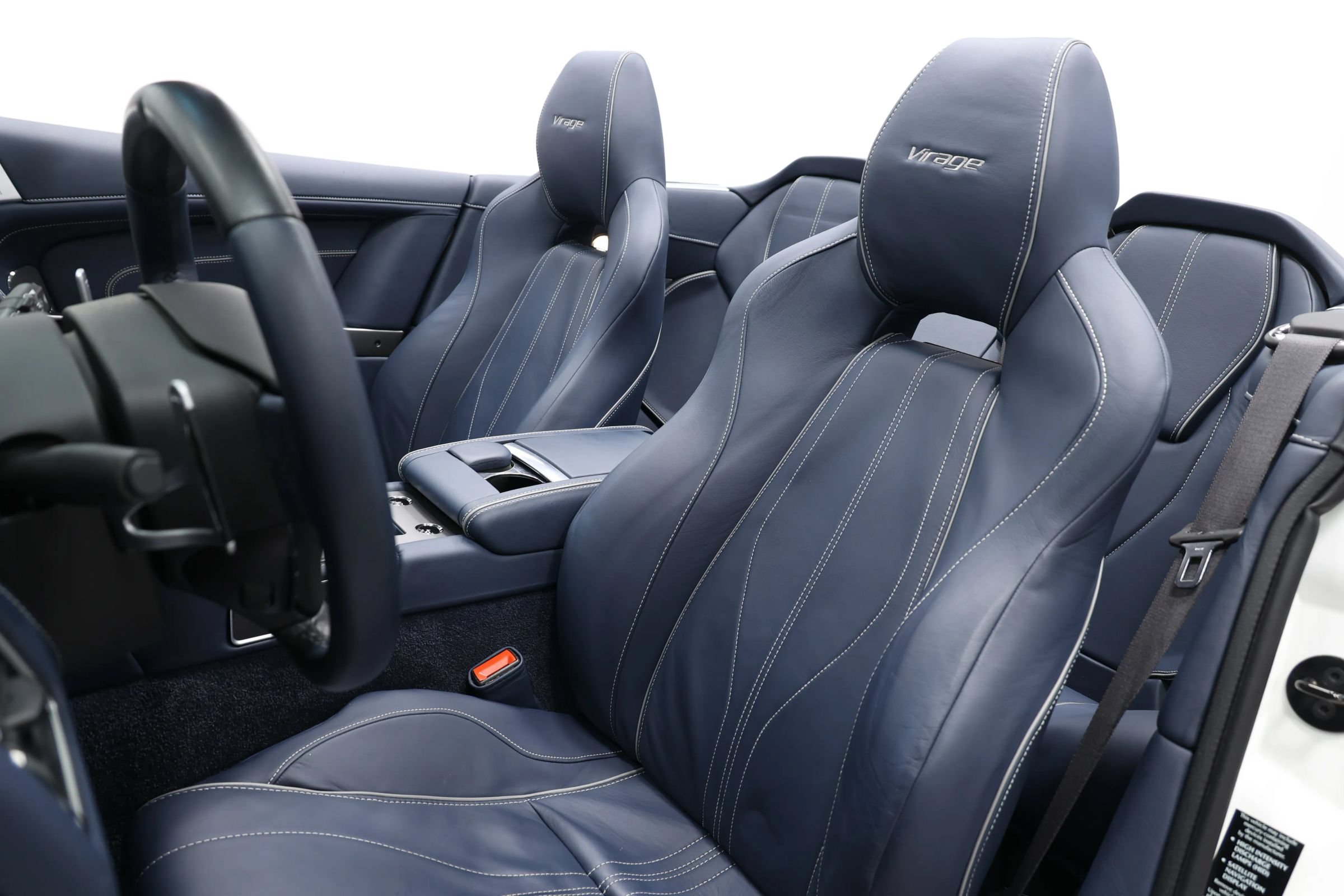 Used 2012 Aston Martin Virage Volante RWD image 17