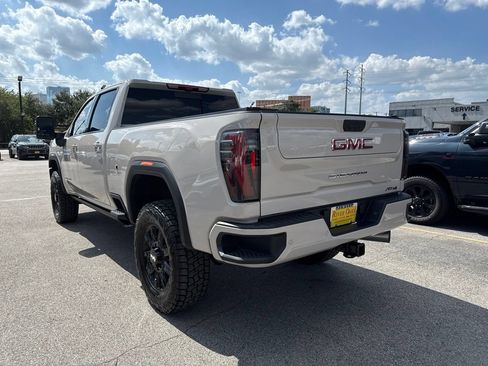 Used 2026 GMC Sierra 2500 AT4 w/ AT4 Premium Plus Package AWD/4WD image 4