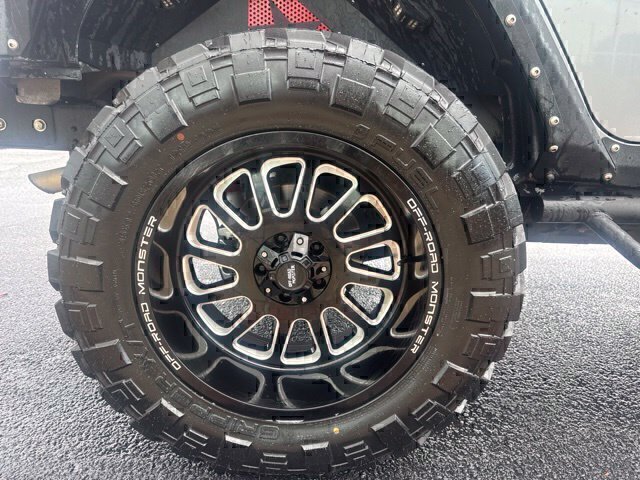 Used 2018 Jeep Wrangler Unlimited Sport S AWD/4WD image 6