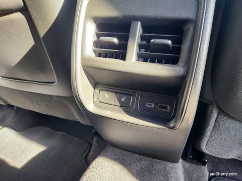 Used 2023 Cadillac XT4 Luxury image 43