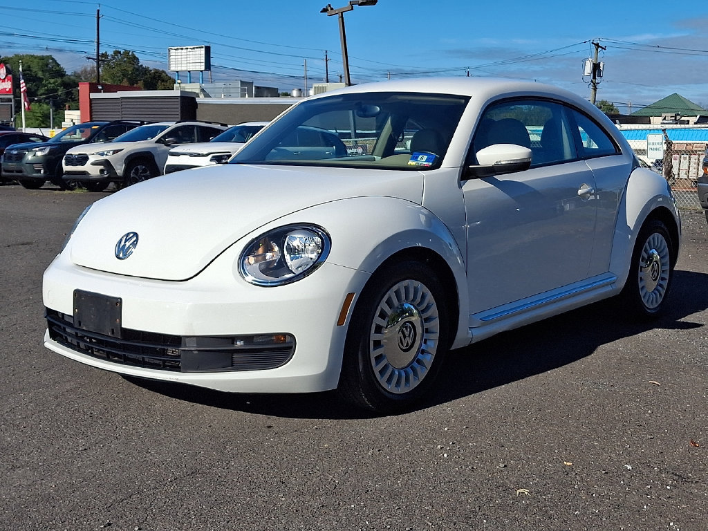 Used 2014 Volkswagen Beetle 2.5 FWD image 5