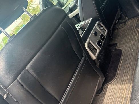 Used 2019 Ford F150 Lariat AWD/4WD image 11