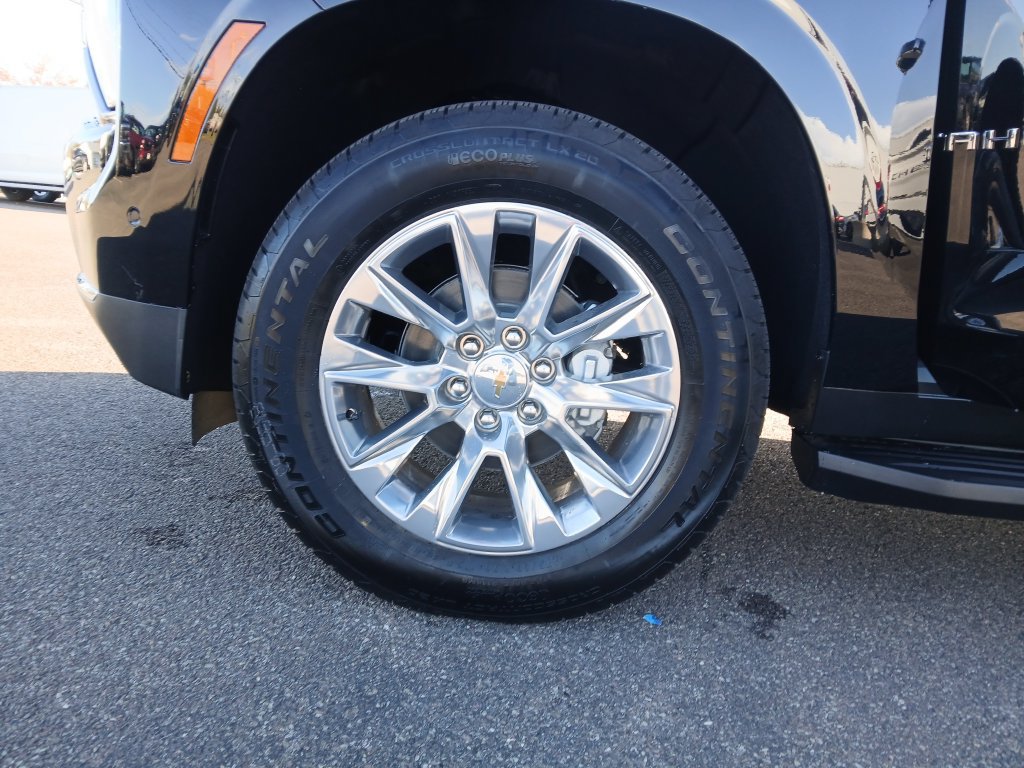 New 2027 Chevrolet Tahoe Premier w/ Sun And Tow Package AWD/4WD image 27