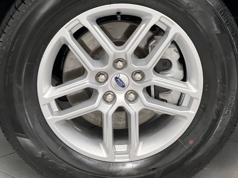 Used 2025 Ford Explorer Active AWD/4WD image 71