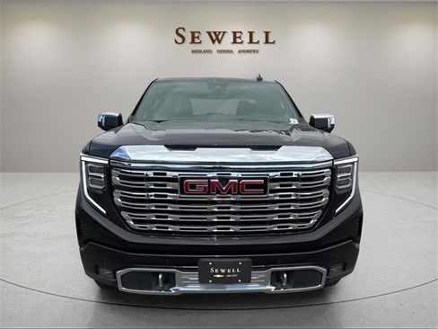 New 2025 GMC Sierra 1500 Denali w/ Technology Package image 8