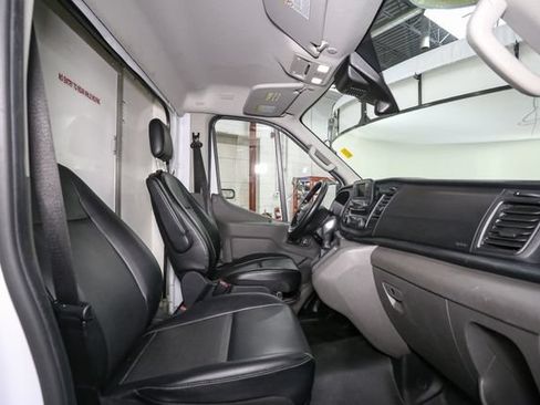 Used 2023 Ford Transit 350 DRW RWD image 15