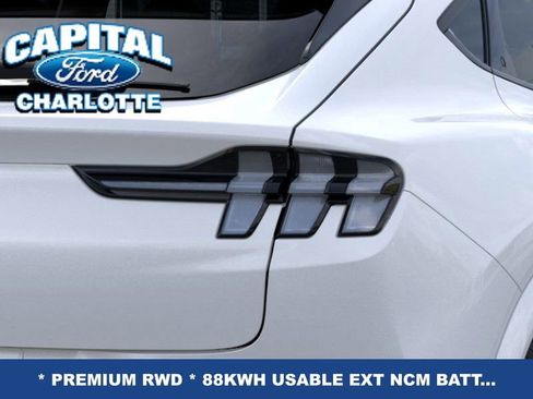 New 2025 Ford Mustang Mach-E Premium image 22