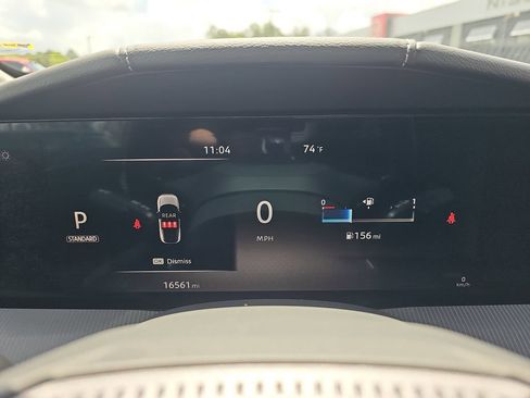 Used 2025 Nissan Murano SV AWD/4WD image 24