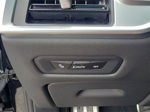 Used 2024 BMW X5 M60i image 28