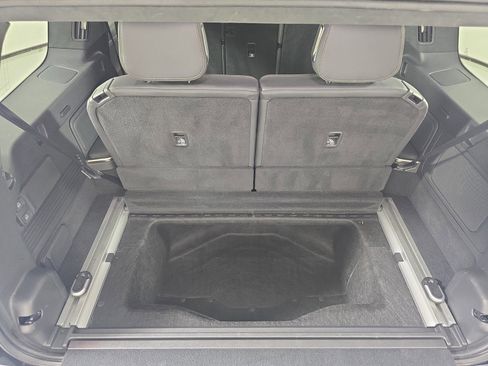 Used 2023 Rivian R1S Adventure AWD/4WD image 26