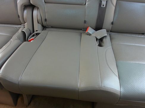 Used 2018 GMC Yukon XL SLE RWD image 23