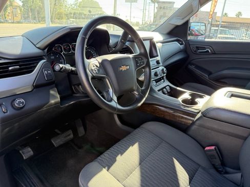 Used 2016 Chevrolet Tahoe LS RWD image 12