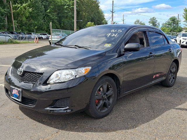 Used 2010 Toyota Corolla LE FWD image 2