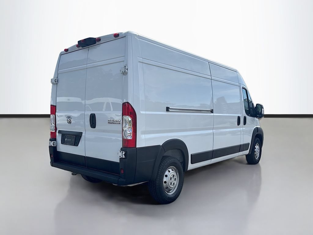 Used 2023 RAM ProMaster 2500 FWD image 3