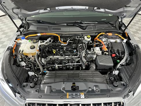 Used 2024 Lincoln Corsair Grand Touring image 30