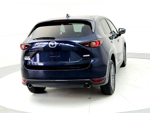Used 2017 MAZDA CX-5 Touring image 5