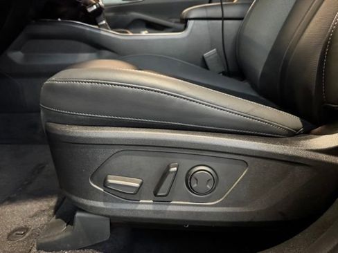 New 2026 Kia Sorento S w/ S Panoramic Sunroof Package FWD image 18