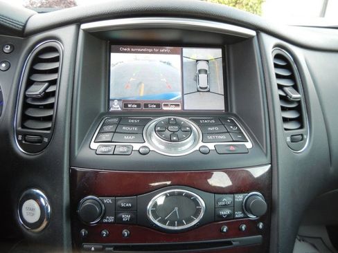 Used 2010 INFINITI EX35 Journey AWD/4WD image 3