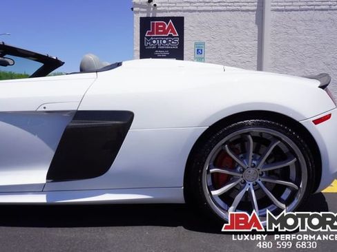 Used 2011 Audi R8 V10 AWD/4WD image 70
