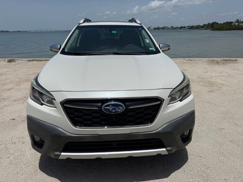 Used 2020 Subaru Outback Touring XT AWD/4WD image 9