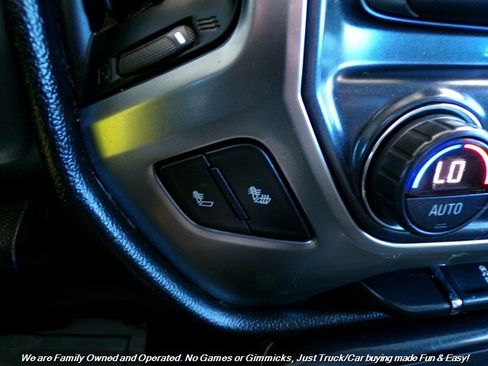 Used 2018 Chevrolet Silverado 1500 LT w/ All Star Edition RWD image 42
