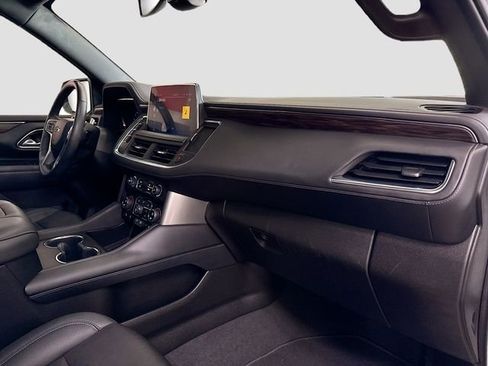 Used 2022 Chevrolet Tahoe Z71 w/ Luxury Package image 33