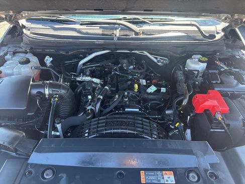 Used 2019 Ford Ranger XL w/ Equipment Group 101A Mid image 18