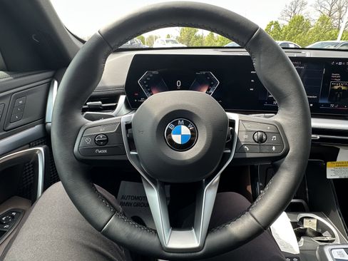 Used 2025 BMW X1 xDrive28i w/ Convenience Package AWD/4WD image 17