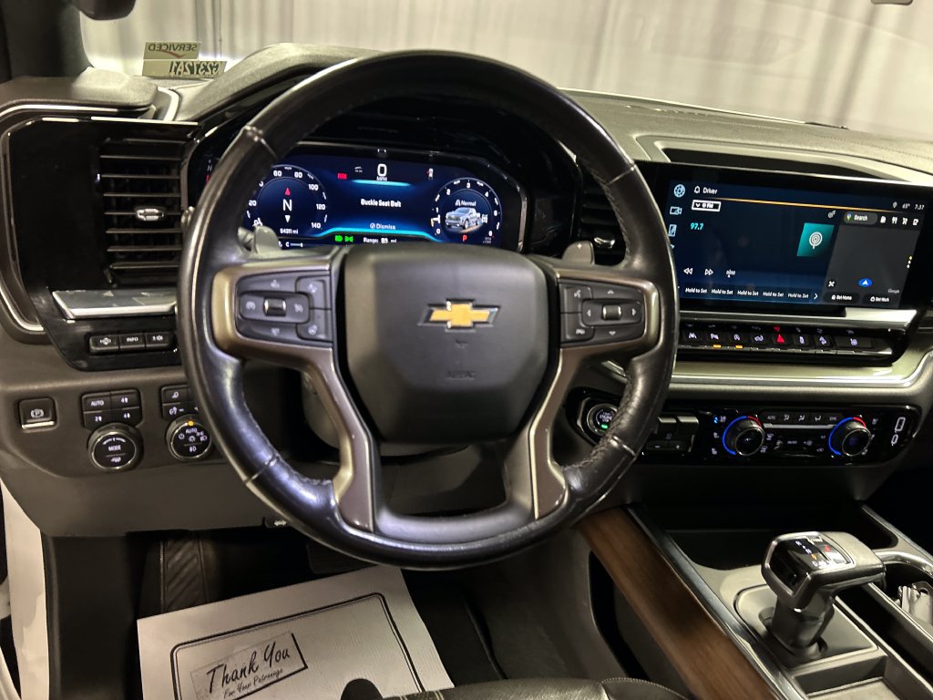 Used 2022 Chevrolet Silverado 1500 High Country w/ Technology Package AWD/4WD image 15