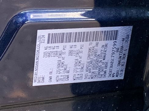 Used 2025 Nissan Rogue SV image 10