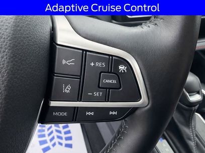 Used 2022 Toyota Highlander XSE