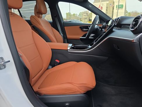New 2026 Mercedes-Benz C 300 4MATIC Sedan image 18