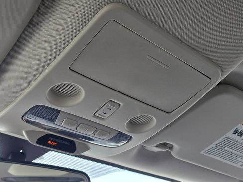 Used 2020 Ford EcoSport SE image 29