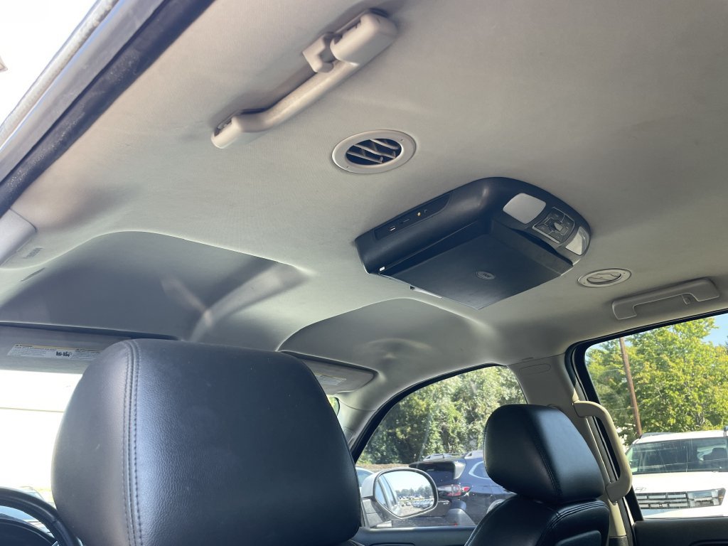 Used 2013 GMC Yukon XL SLT AWD/4WD image 12