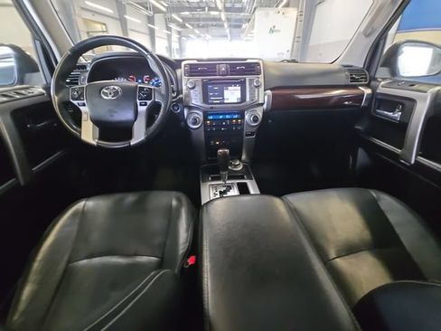 Used 2016 Toyota 4Runner Limited AWD/4WD image 21