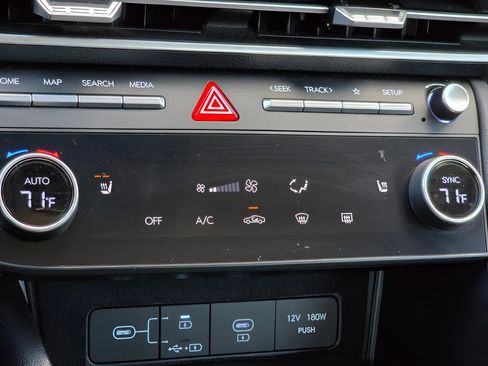 Used 2025 Hyundai Sonata SEL FWD image 31