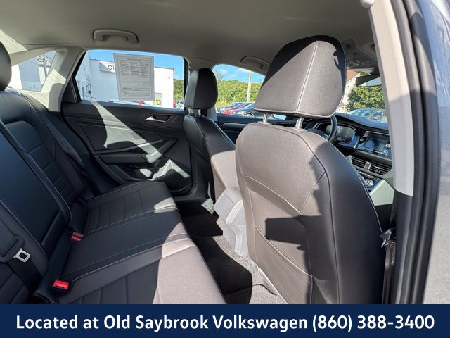 Certified 2023 Volkswagen Jetta SE FWD image 22