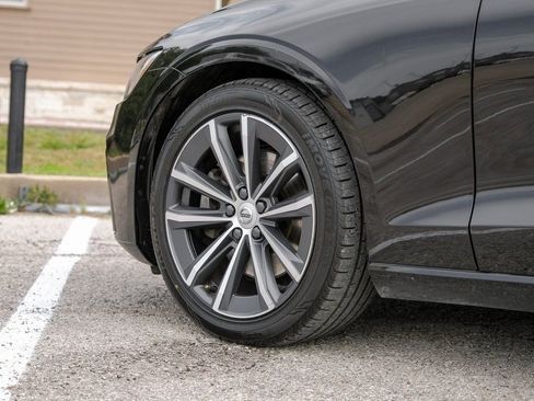 Used 2021 Volvo S60 T5 Momentum image 56