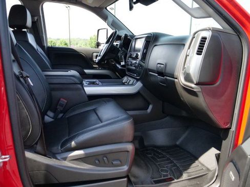 Used 2019 Chevrolet Silverado 2500 LTZ w/ Duramax Plus Package AWD/4WD image 38