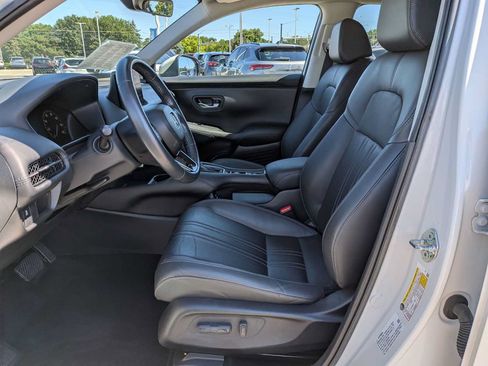 Certified 2024 Honda HR-V EX-L image 15