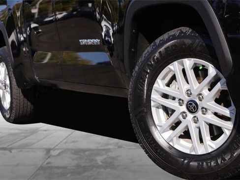 Used 2023 Toyota Tundra SR5 w/ SR5 Convenience Package image 3