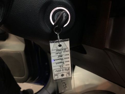 Used 2022 Toyota Tacoma SR5 image 33