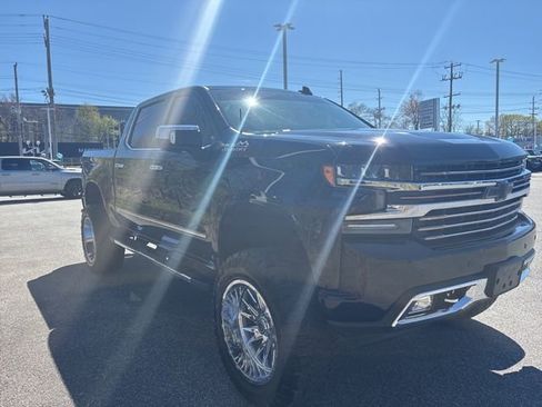 Used 2020 Chevrolet Silverado 1500 High Country image 16