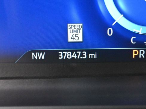 Used 2022 Ford Explorer ST w/ Equipment Group 401A image 24