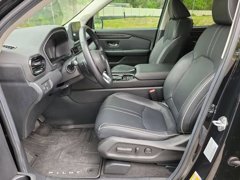 Used 2025 Honda Pilot Elite image 20
