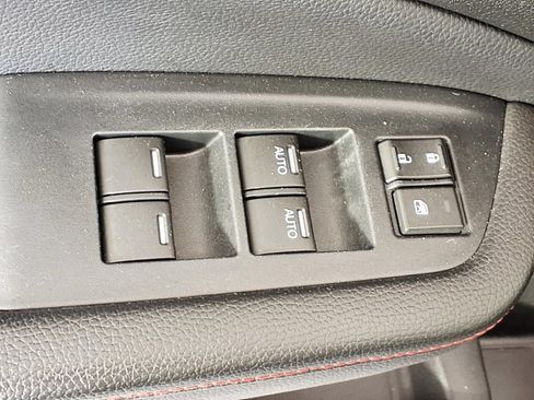 Used 2021 Honda Pilot Black Edition image 14